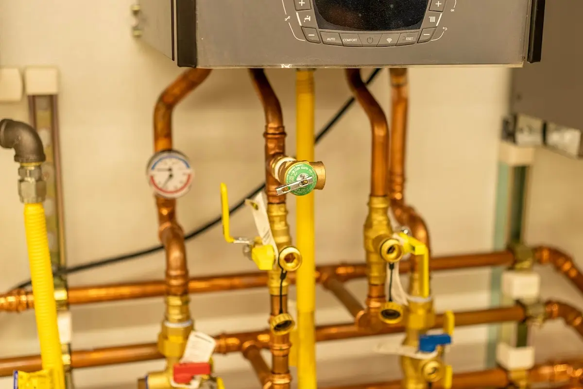 Licensed technician providing Pipe Repair for a homeowner in Clementon